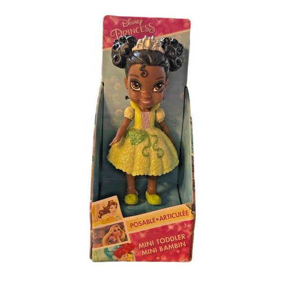 Disney Princess Poseable Mini Doll Toddler Miniature 3.5" Figure - Picture 1 of 3
